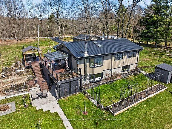 2nd image of 1927 Hogan Rd