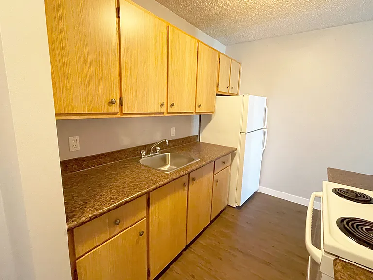 125 Spruce St — Photo 3