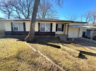 1127 Oak Ridge Dr, Denison, TX 75020