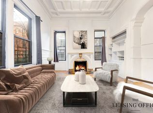 348 W 23rd St #1F, New York, NY 10011