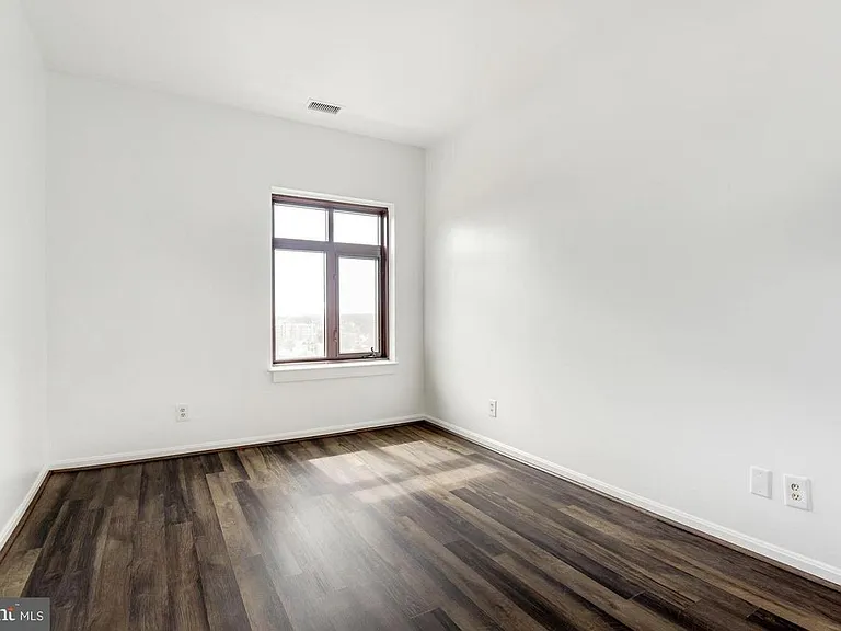 2400 Clarendon Blvd #Penthouse 11 — Photo 42