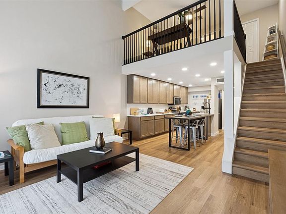 3rd image of 6168 PEREGRINE AVENUE #12B