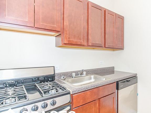 3rd image of 4851 N Damen Ave APT 309