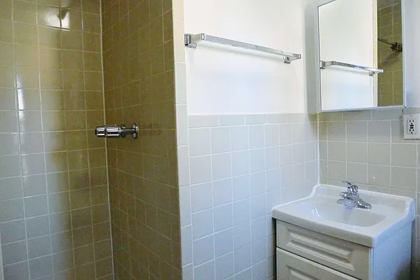 Rented by Compass | media 20