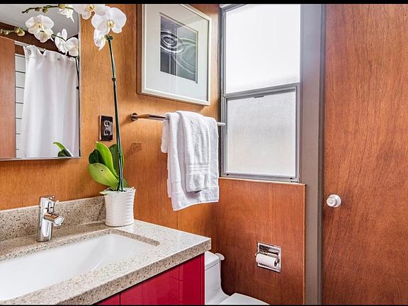 5th image of 1659 Fairorchard Ave