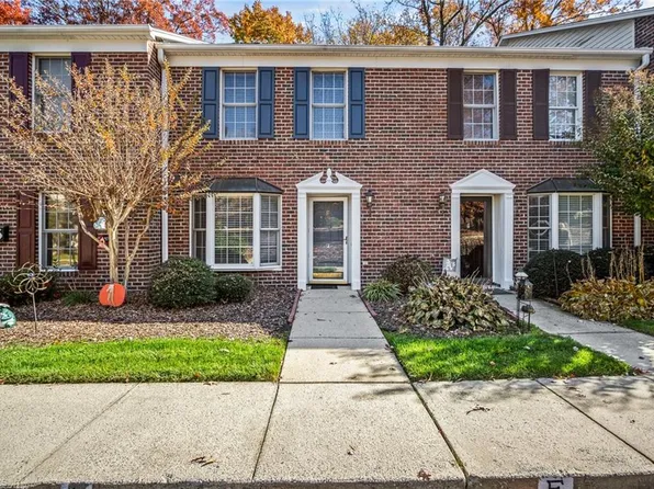 617 Uwharrie St APT F, Asheboro, NC 27203