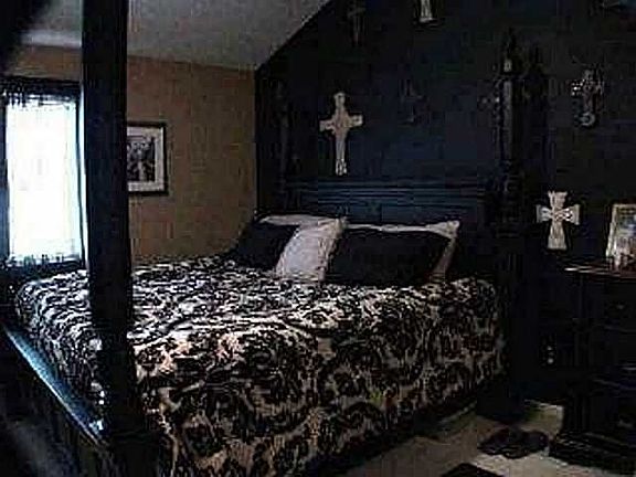 5th image of 2556 W Village Dr #2556