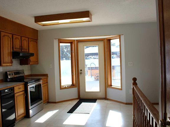 5th image of 1 Aspen Dr