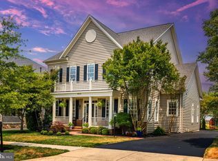 19126 Chartier Dr, Leesburg, VA 20176