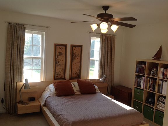 5th image of 813 Constitution Ave