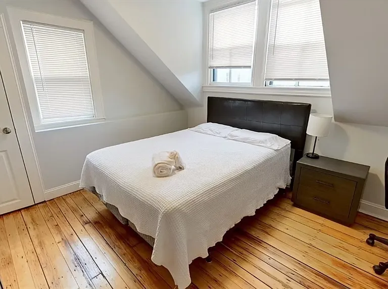 29 Creighton St #3A — Photo 4