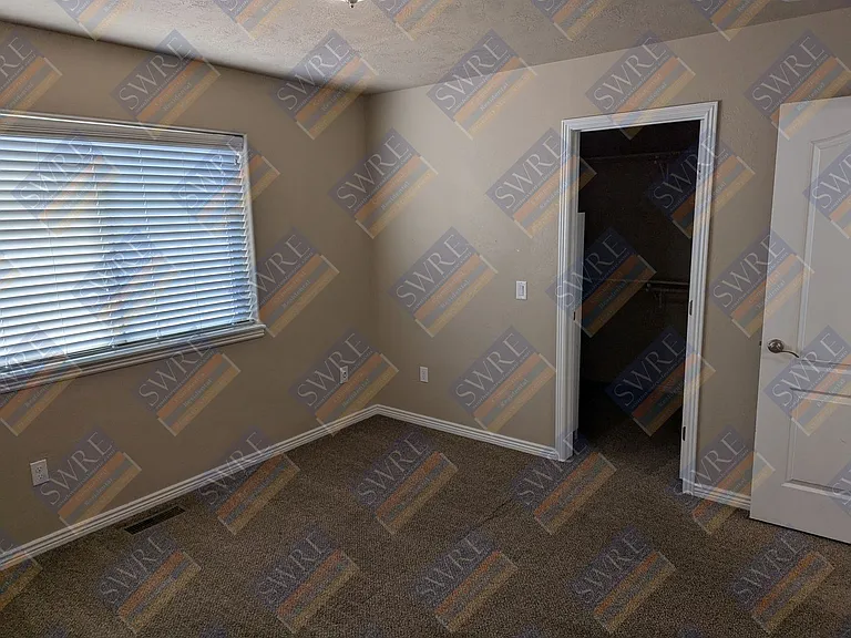 3913 Goshawk Dr — Photo 13