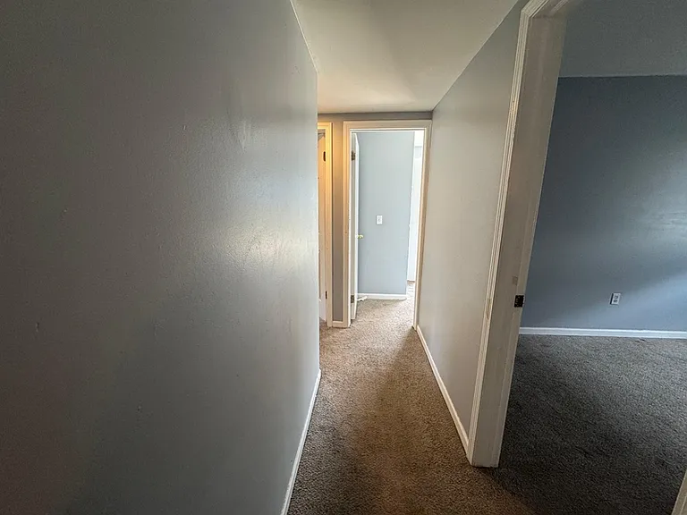 8716 Timken Ave — Photo 8