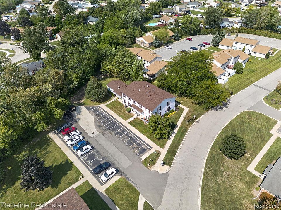 28308 Coventry Ct, photo 20