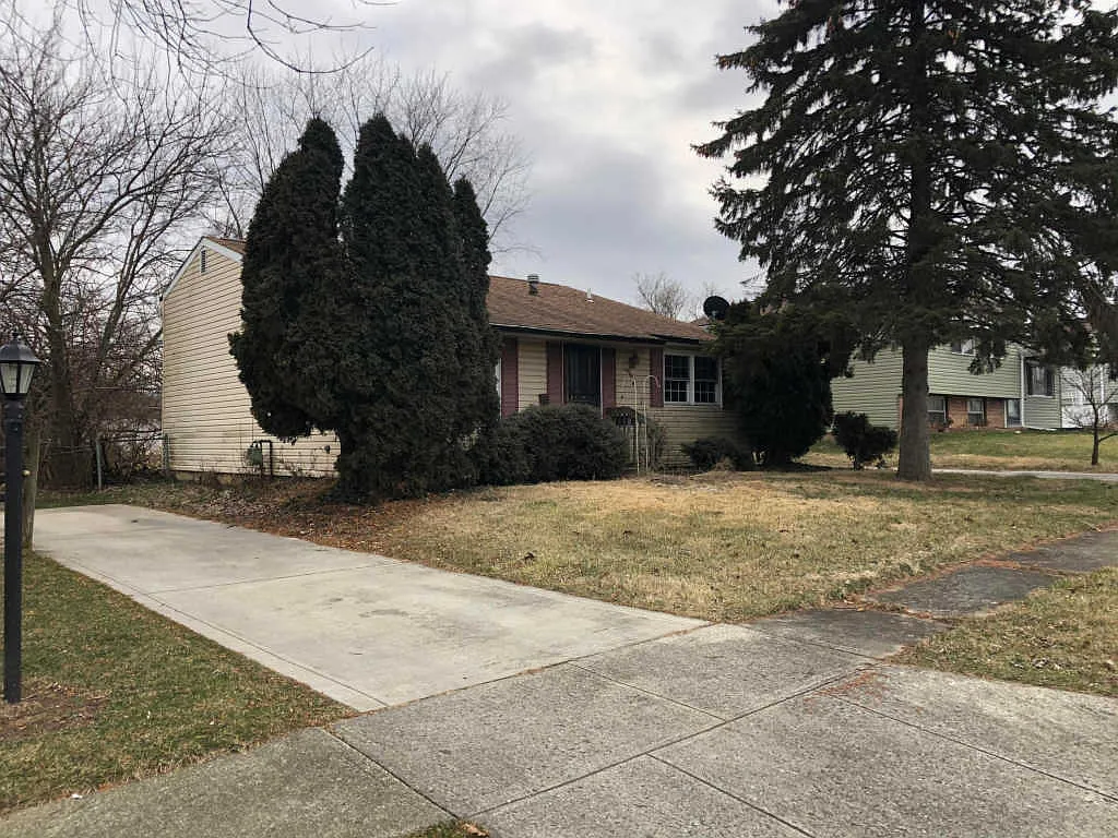 1435 Mithoff St photo 1