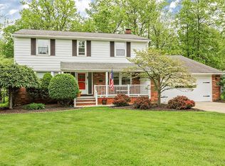 1021 Brainard Rd, Highland Heights, OH 44143