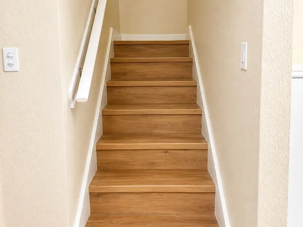 Crestwood Apartments