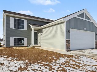 15952 Stevenson St, Lowell, IN 46356