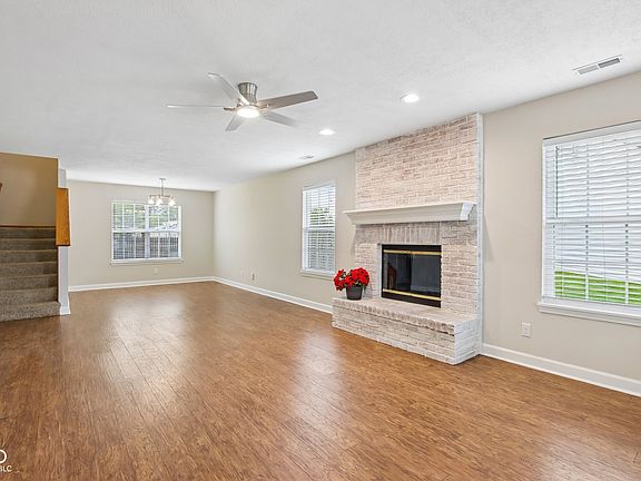 5th image of 12665 Mead Ct