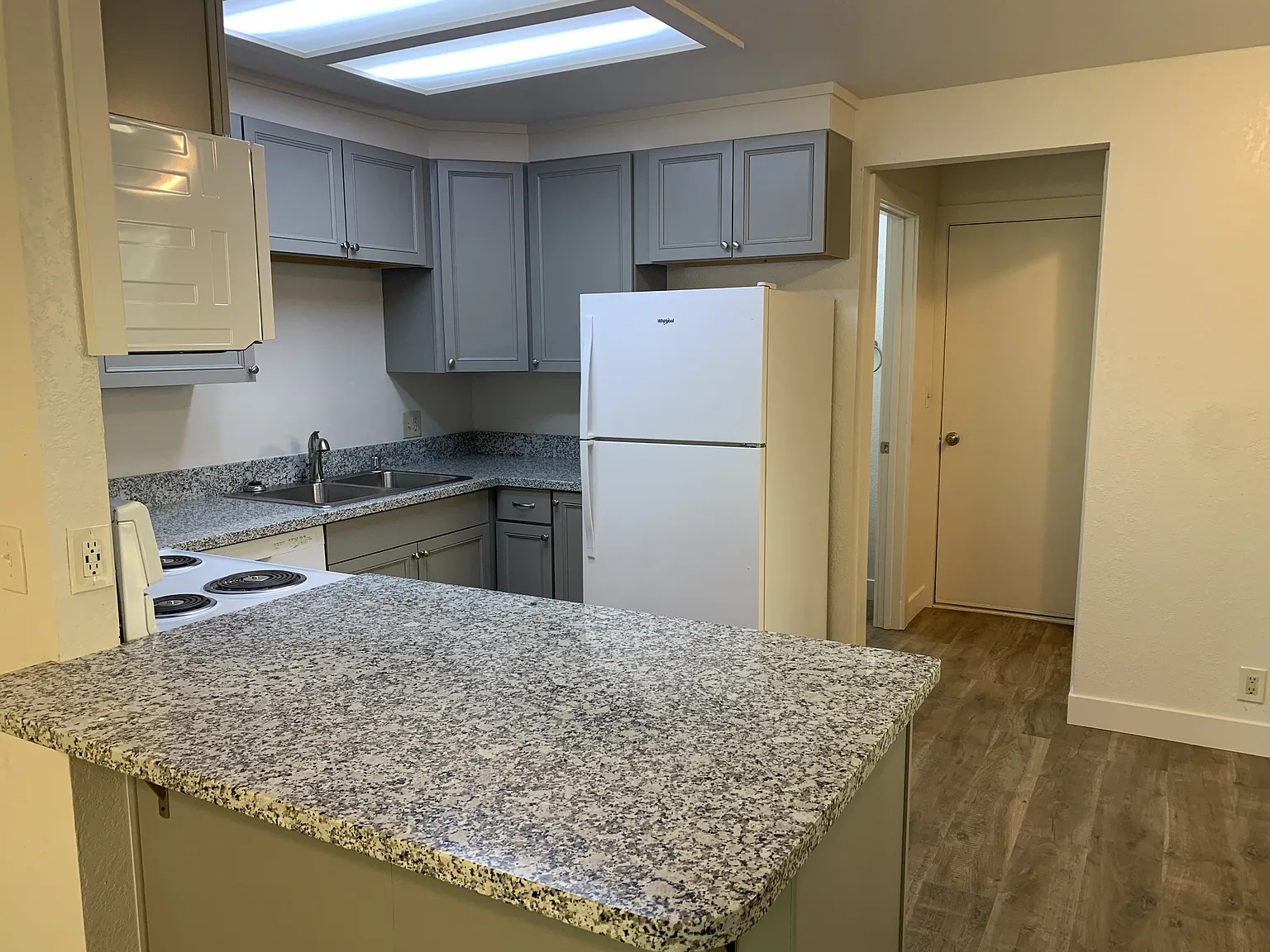 167 Lincoln Way - 1 — Photo 3