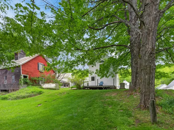 34 Main Street, Wardsboro, VT 05355