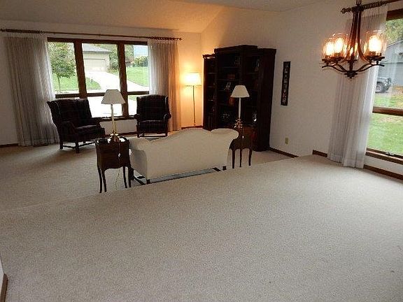 4th image of 7350 Mallard Dr