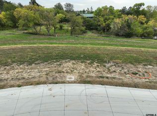 1935 Willow Ln, Crete, NE 68333