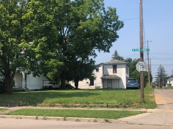 327 N Yellow Springs St, Springfield, OH 45504