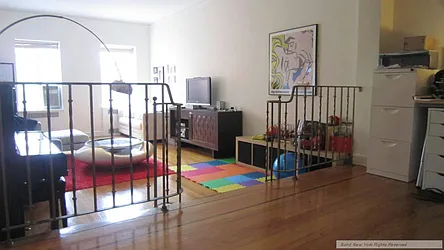 Rented by Bond New York