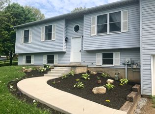 185 Wises Grove Rd, New Brighton, PA 15066
