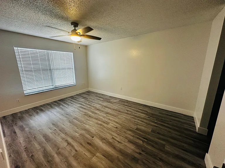 3005 Wainwright Ct — Photo 5