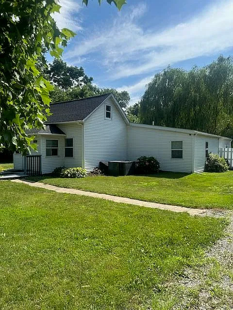 1290 Old Porter Rd photo 1