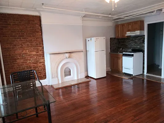 Rented by Renken Realty LLC | media 10