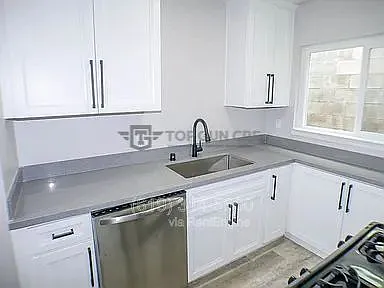 328 Milbrae St #3 — Photo 6
