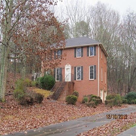 1st image of 6621 Chiapuk Ct