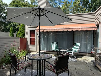 23 Charlton Hill Road, Hamden, CT, 06518