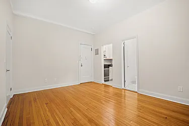 Rented by Cooper & Cooper Real Estate