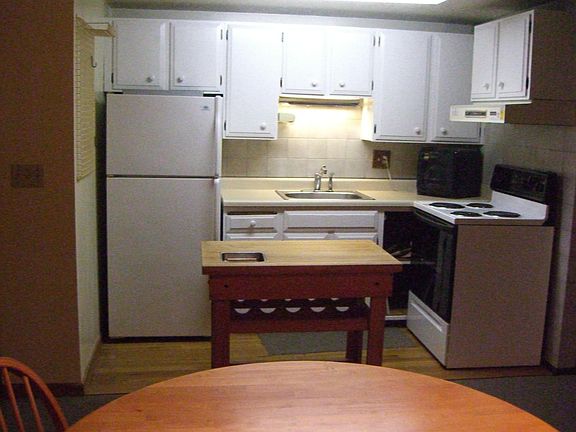3rd image of 3834 175th Ave NE