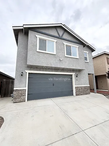 552 Granada Ct Photo 1
