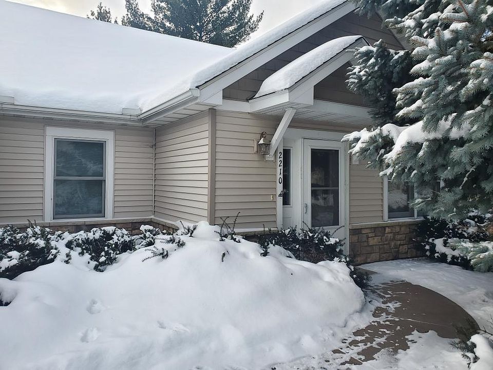 2nd image of 2210 Hanley Rd