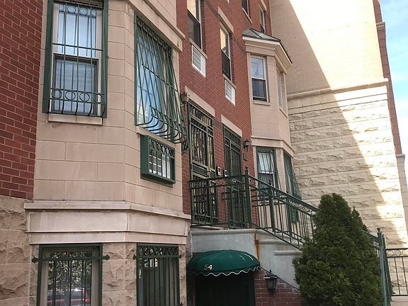 3rd image of 8 E 118th St #33