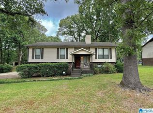 45 Southern Hills Dr, Calera, AL 35040
