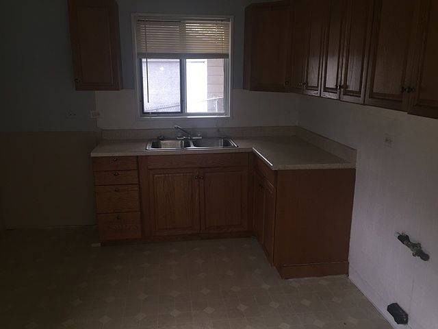 2nd image of 334 Waldmann Dr