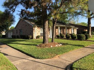 2226 Windy Meadow Dr, Sugar Land, TX 77478