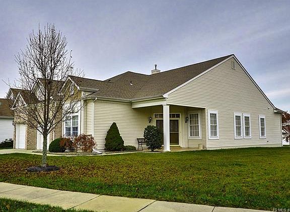 2nd image of 5 Sea Girt Ln