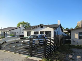 3686 SW 25th Ter, Miami, FL 33133