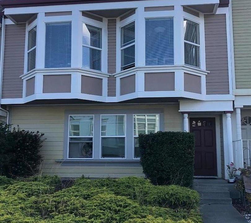 1st image of 679 Abbot Ave