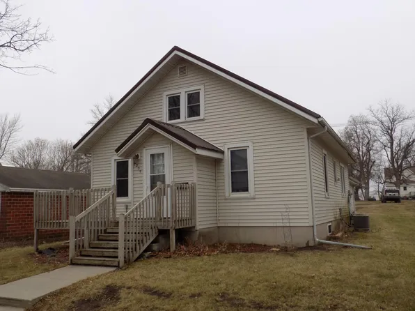 205 Chicago St, Lakefield, MN 56150