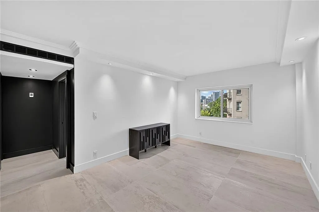 1 bed, 1.0 bath, 667 sqft, $2,000 — Photo 3