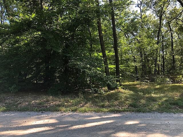 2nd image of V/l W Church Rd
